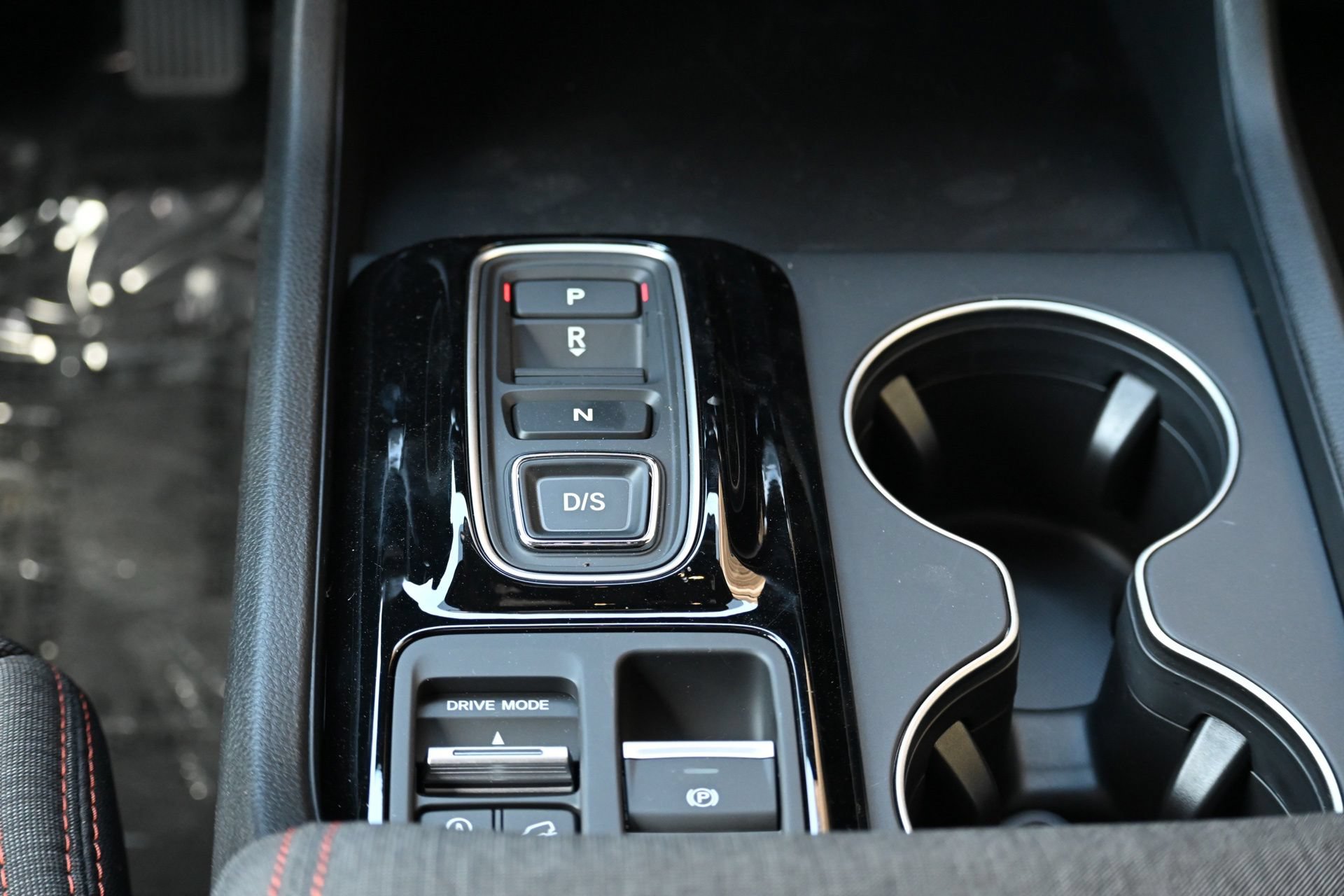 New 2026 Honda Pilot Sport image 26