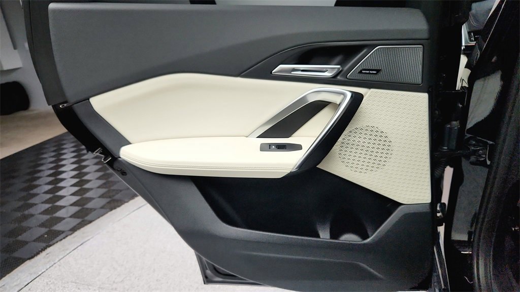 New 2026 BMW X1 xDrive28i image 12