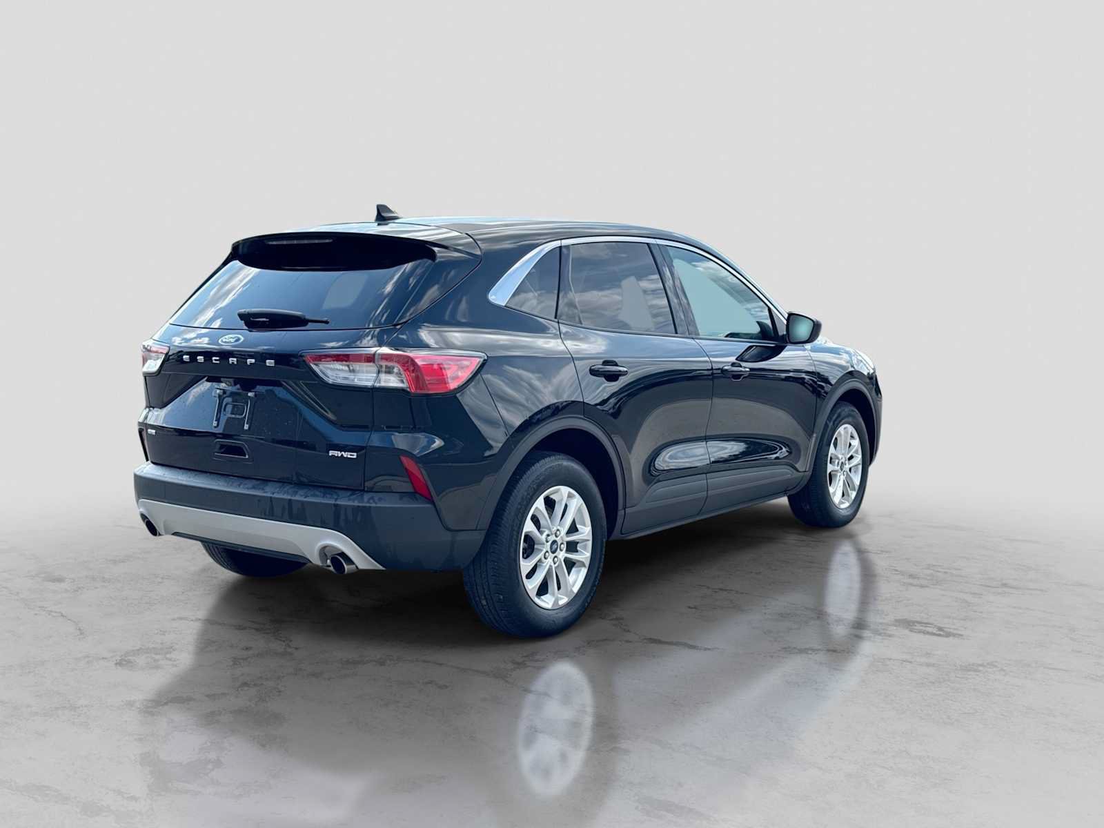 Used 2022 Ford Escape SE w/ Convenience Package AWD/4WD image 6