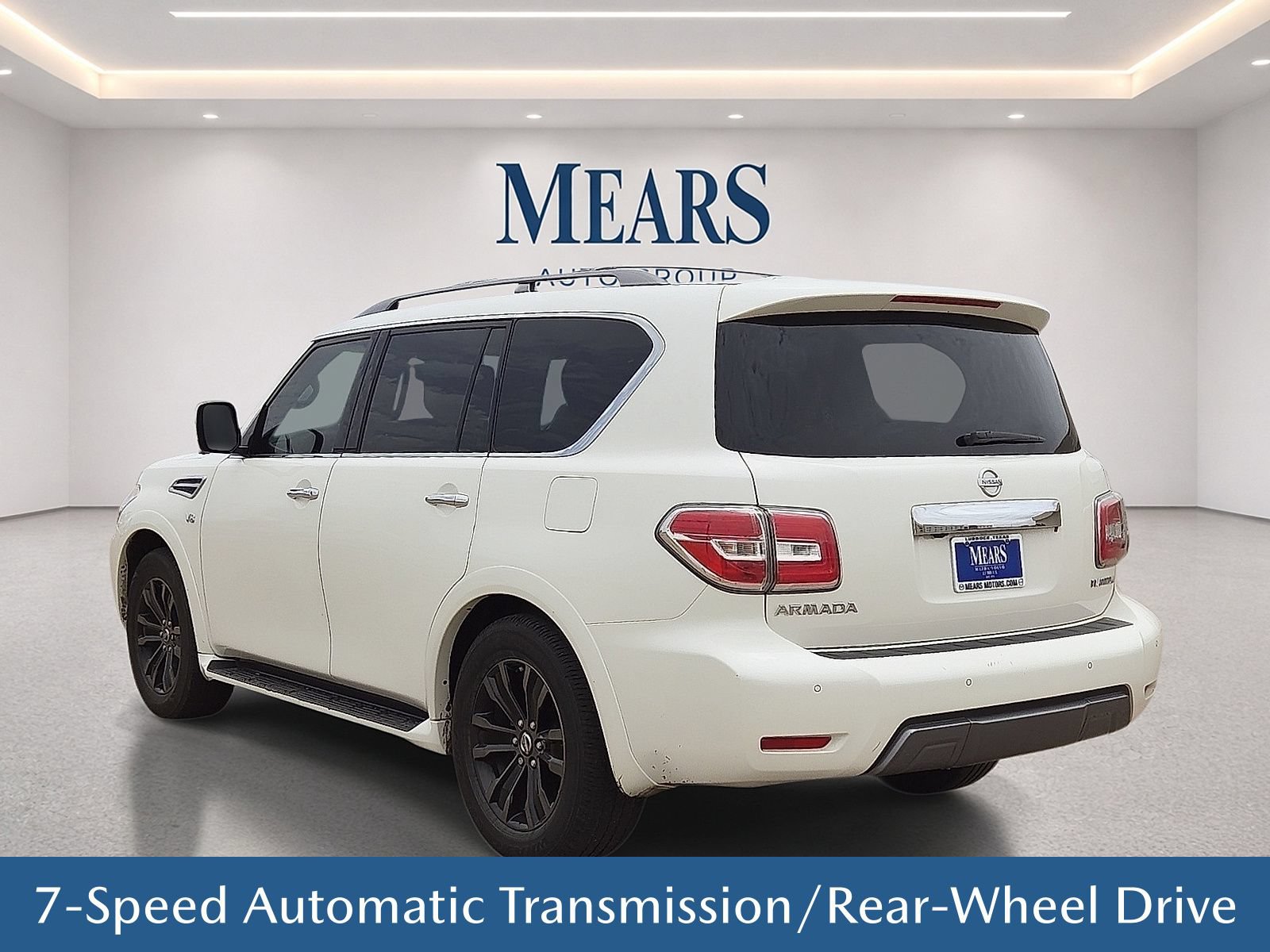 Used 2019 Nissan Armada Platinum w/ Captain's Chairs Package RWD image 4