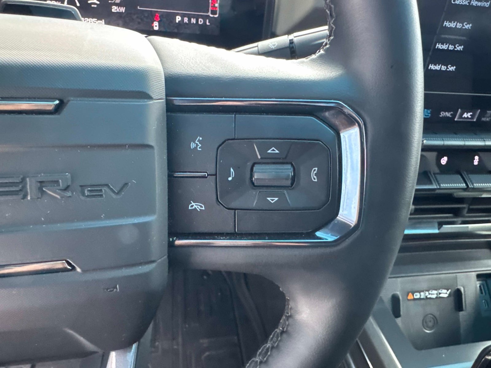 Used 2026 GMC Hummer EV SUV AWD/4WD image 29