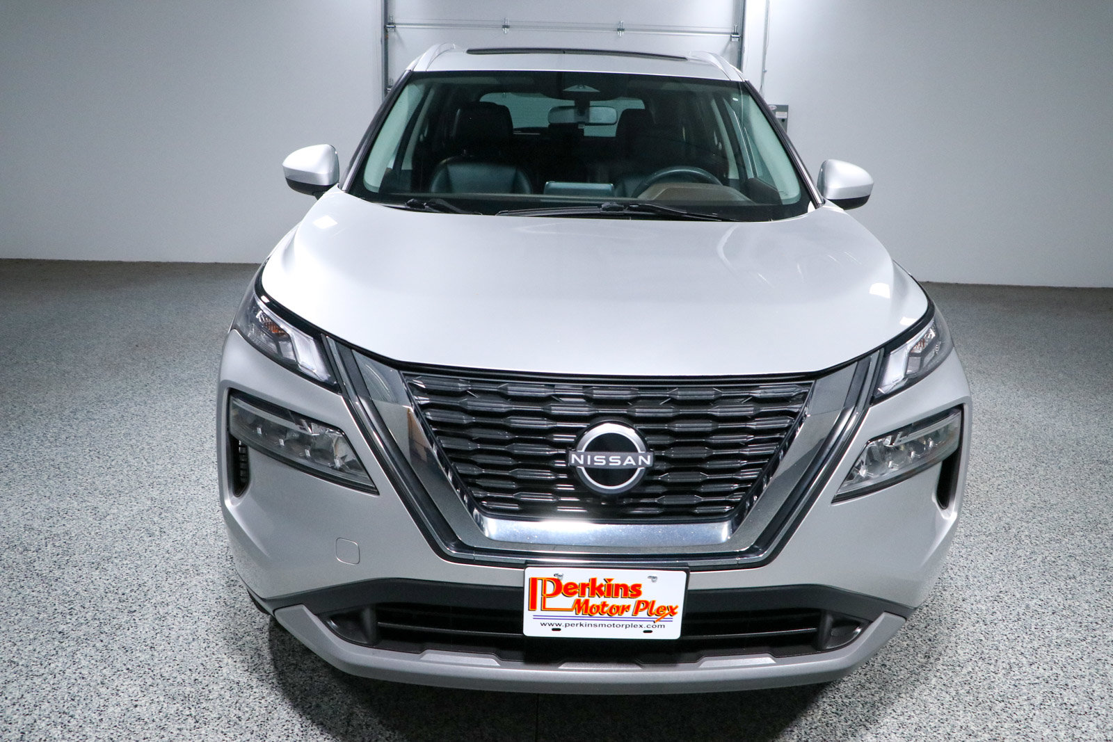 Used 2023 Nissan Rogue SV w/ SV Premium B Package AWD/4WD image 4