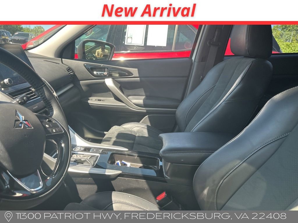 Used 2025 Mitsubishi Eclipse Cross SE AWD/4WD image 3