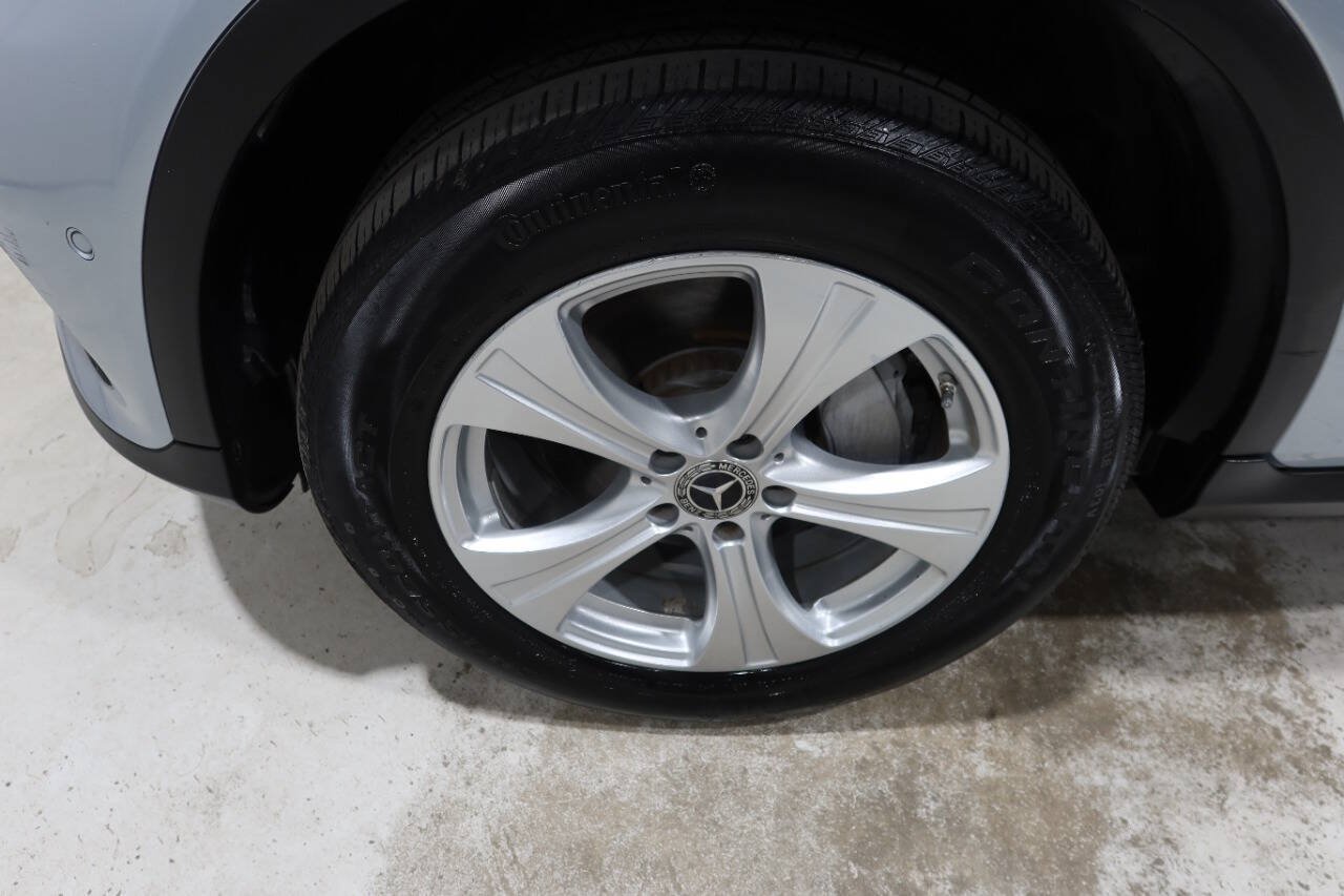 Used 2018 Mercedes-Benz GLC 300 image 10