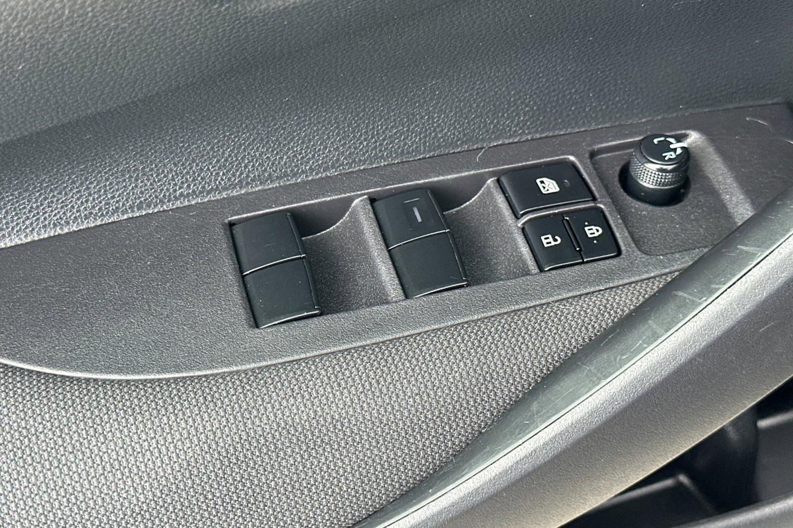 Used 2024 Toyota Corolla LE image 12