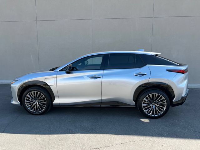 Used 2024 Lexus RZ 450e Premium AWD/4WD image 5