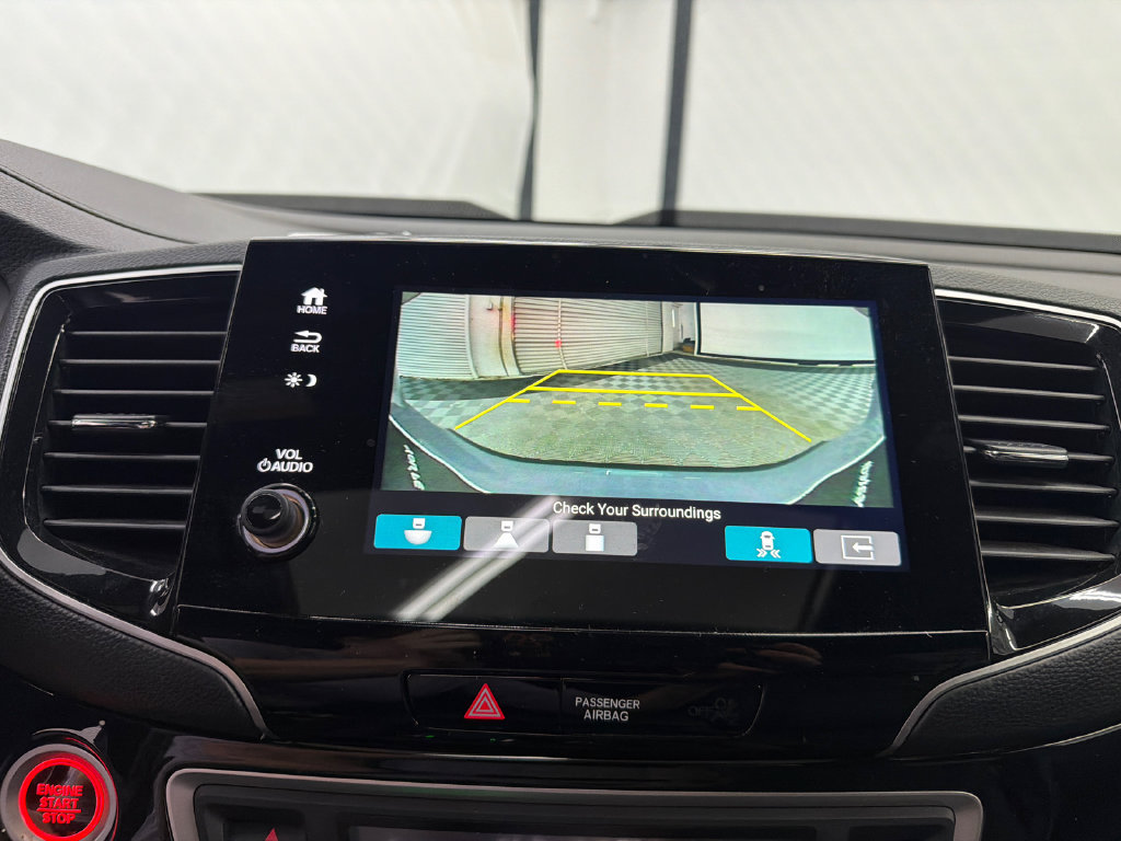 Used 2024 Honda Passport Black Edition image 32