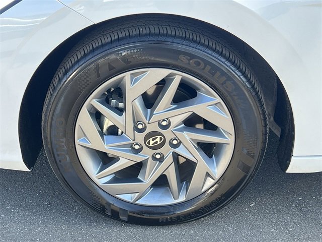 Certified 2025 Hyundai Elantra Blue image 36