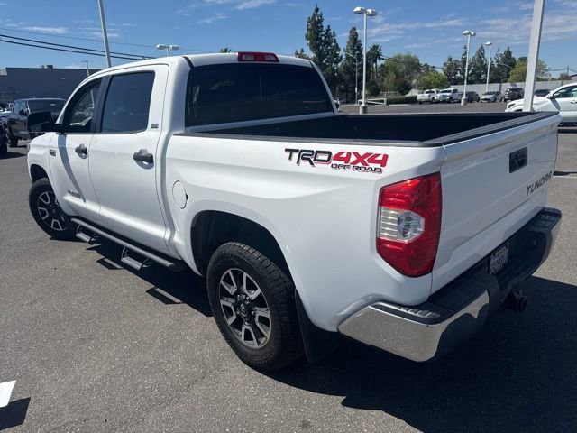 Used 2018 Toyota Tundra SR5 w/ TRD Off Road Package image 10