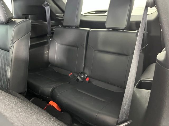 Used 2023 Mitsubishi Outlander SEL image 41