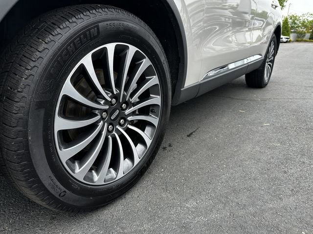 Certified 2023 Lincoln Aviator AWD w/ Premium Package image 12
