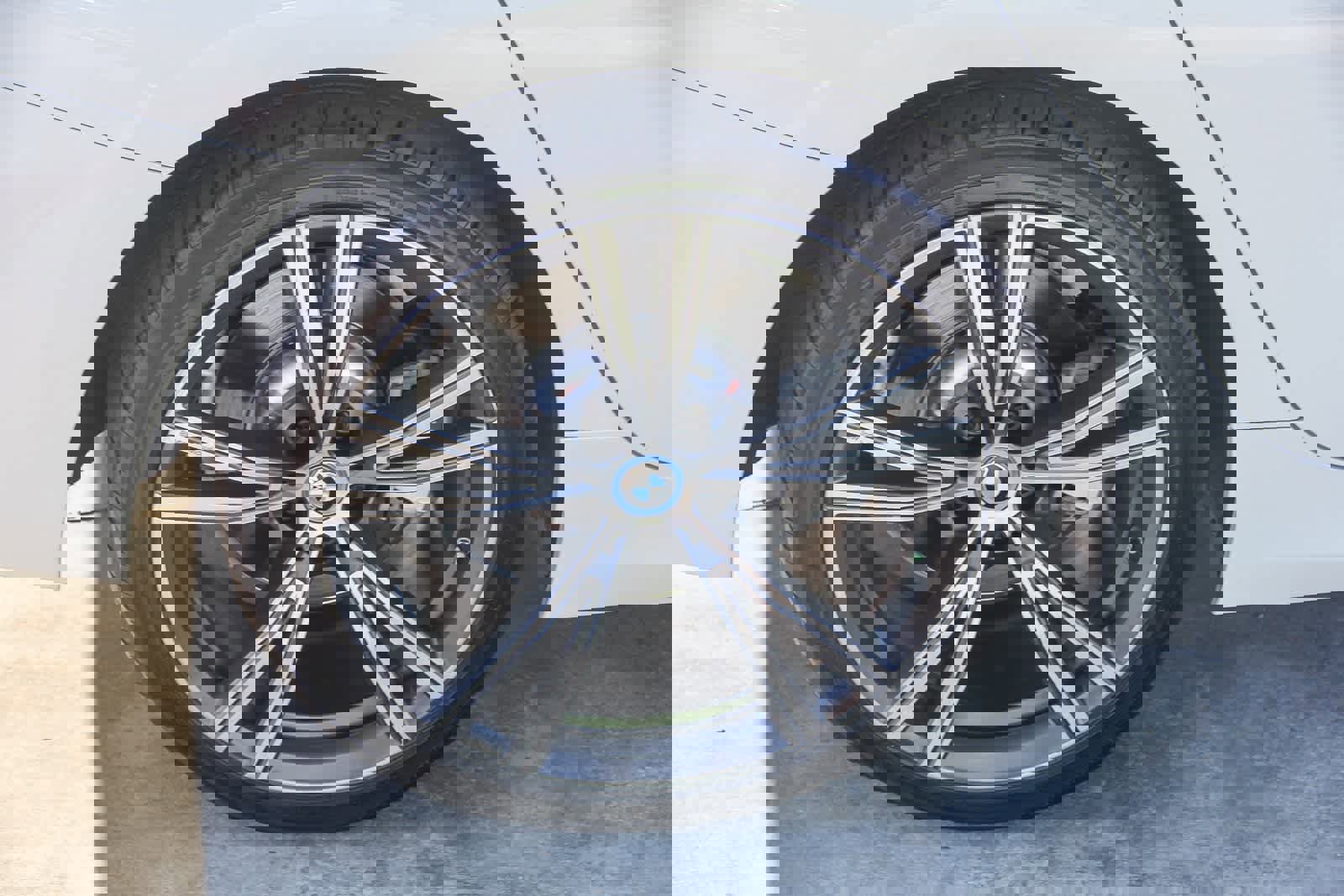 Used 2023 BMW 330e w/ Premium Package image 8