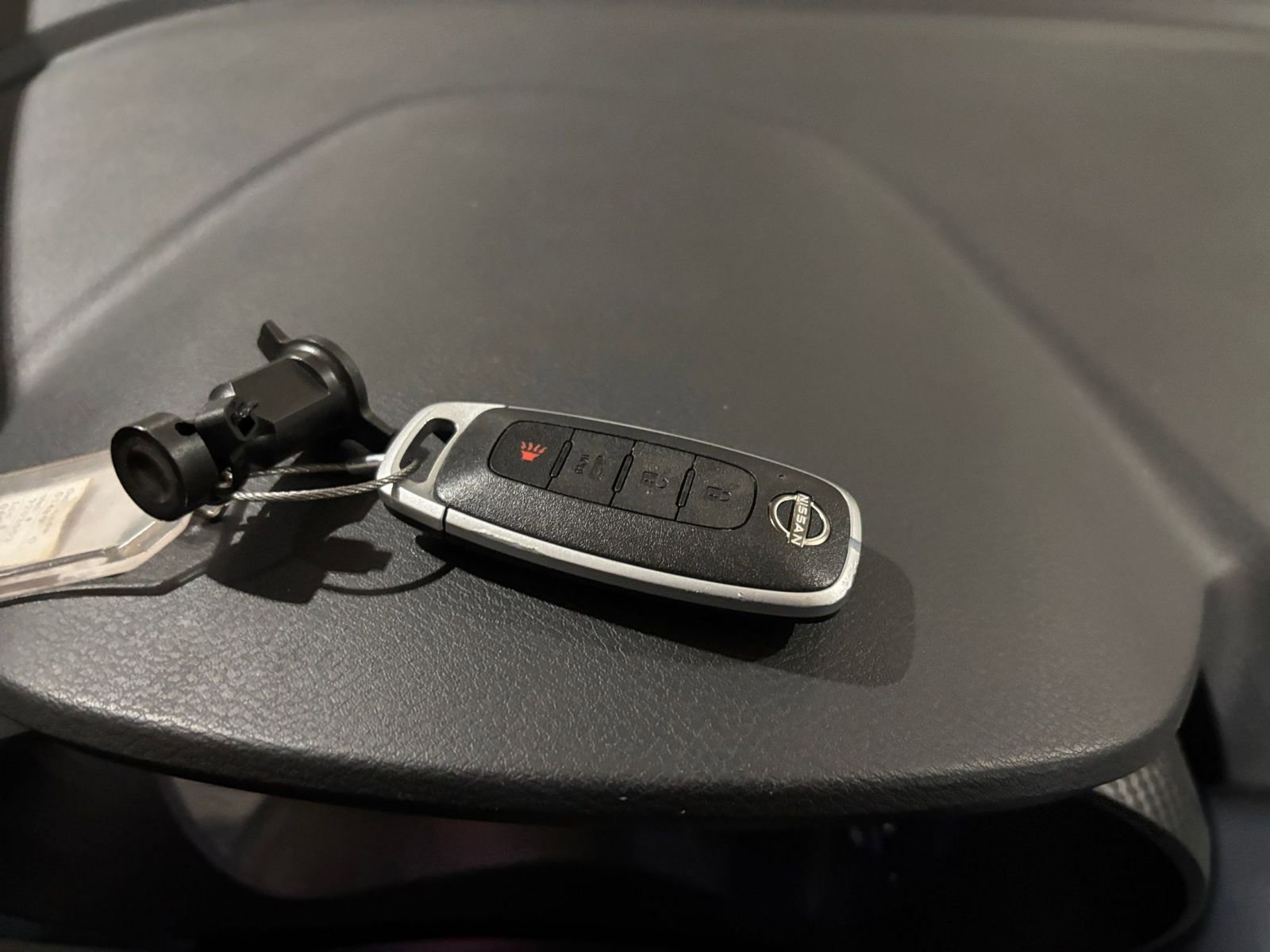 Used 2025 Nissan Versa SV FWD image 21