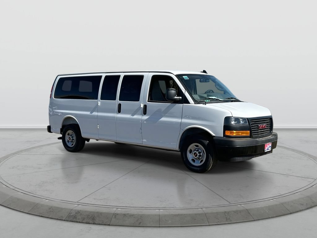 New 2025 GMC Savana 3500 LS RWD image 2