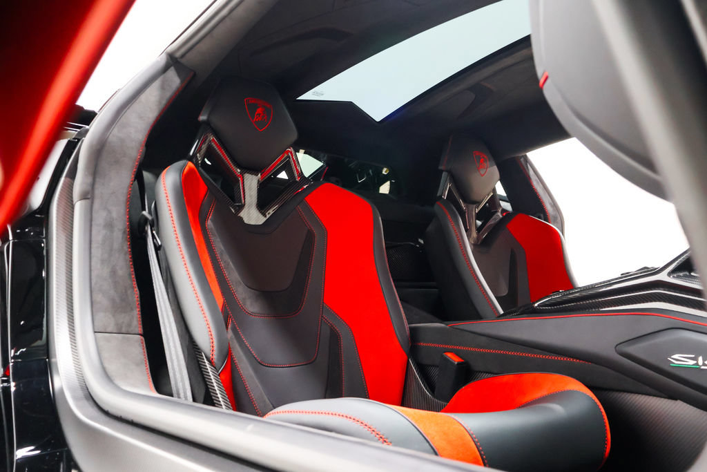 Used 2021 Lamborghini Sian Coupe AWD/4WD image 40