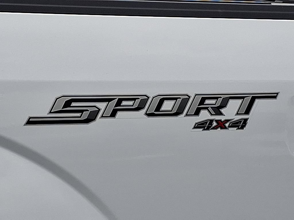 Used 2017 Ford F150 XLT w/ Equipment Group 302A Luxury AWD/4WD image 31
