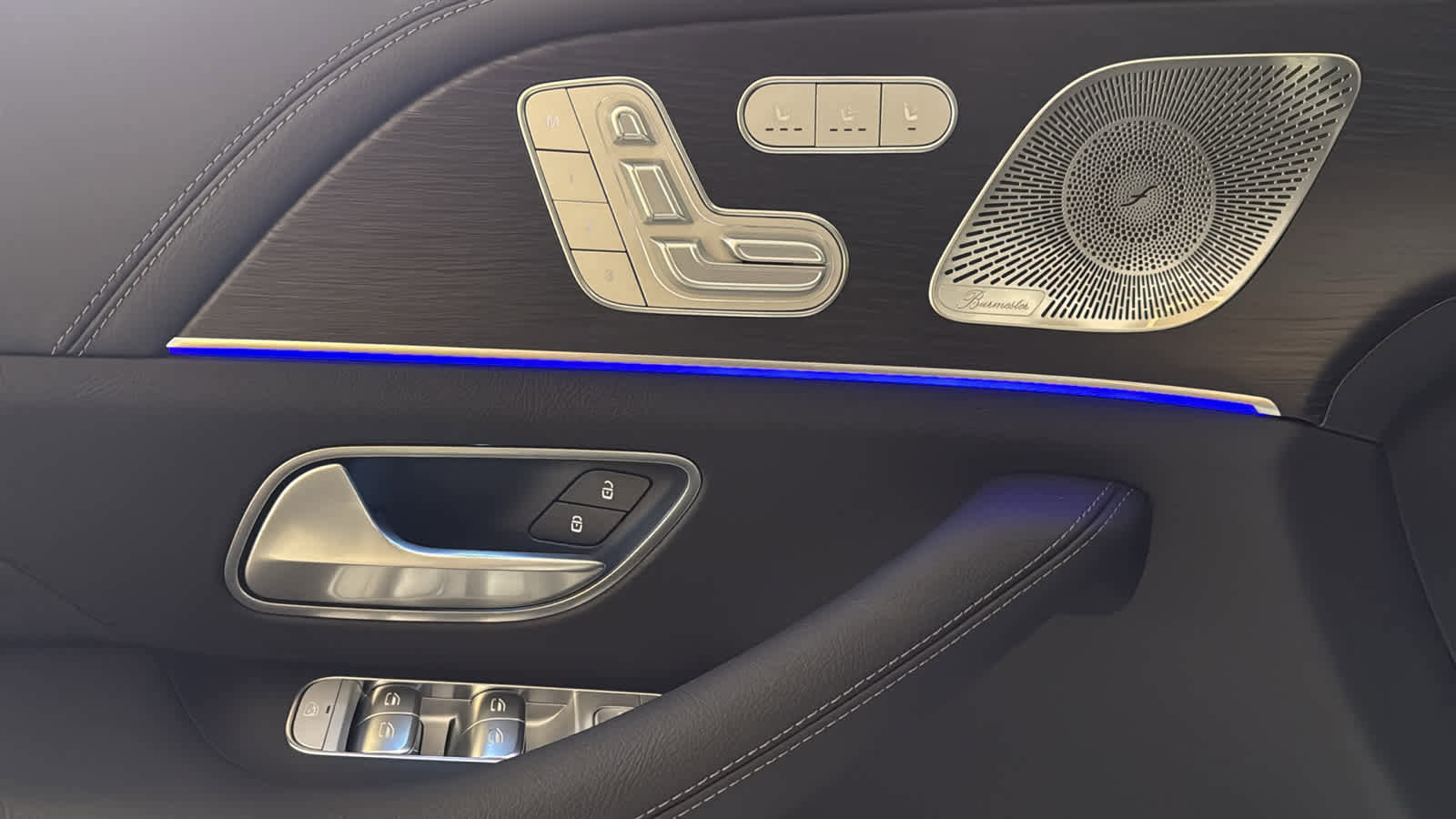 New 2026 Mercedes-Benz GLE 450 4MATIC image 17