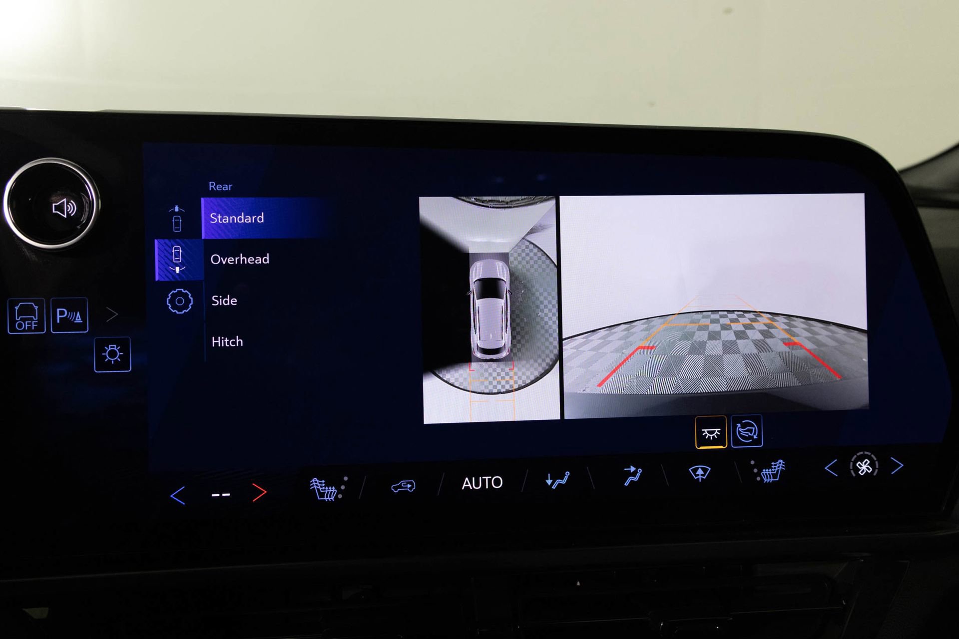 Certified 2024 Chevrolet Equinox EV RS image 7