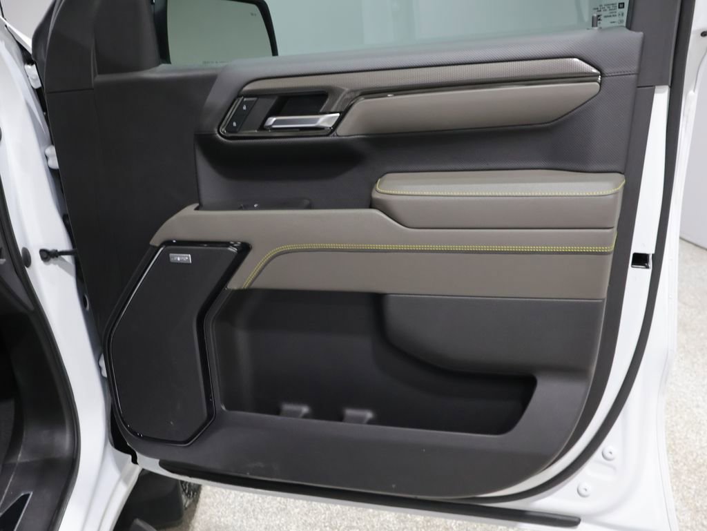 Used 2024 Chevrolet Silverado 1500 ZR2 w/ Technology Package image 24