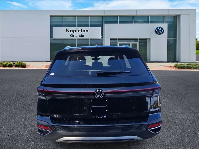 New 2025 Volkswagen Taos SE image 6