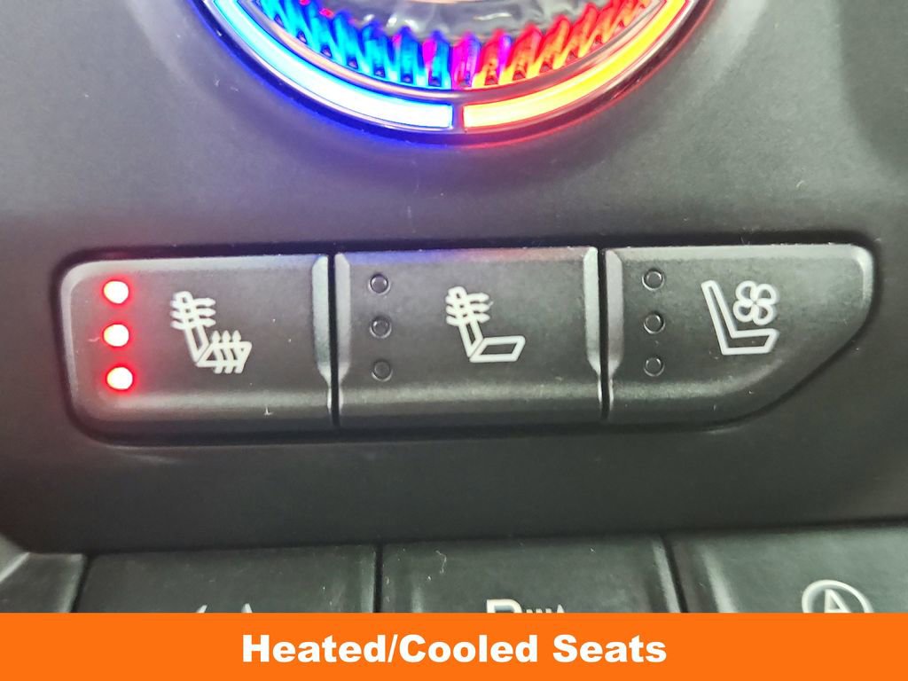 Used 2020 GMC Sierra 1500 AT4 w/ AT4 Carbonpro Edition image 18