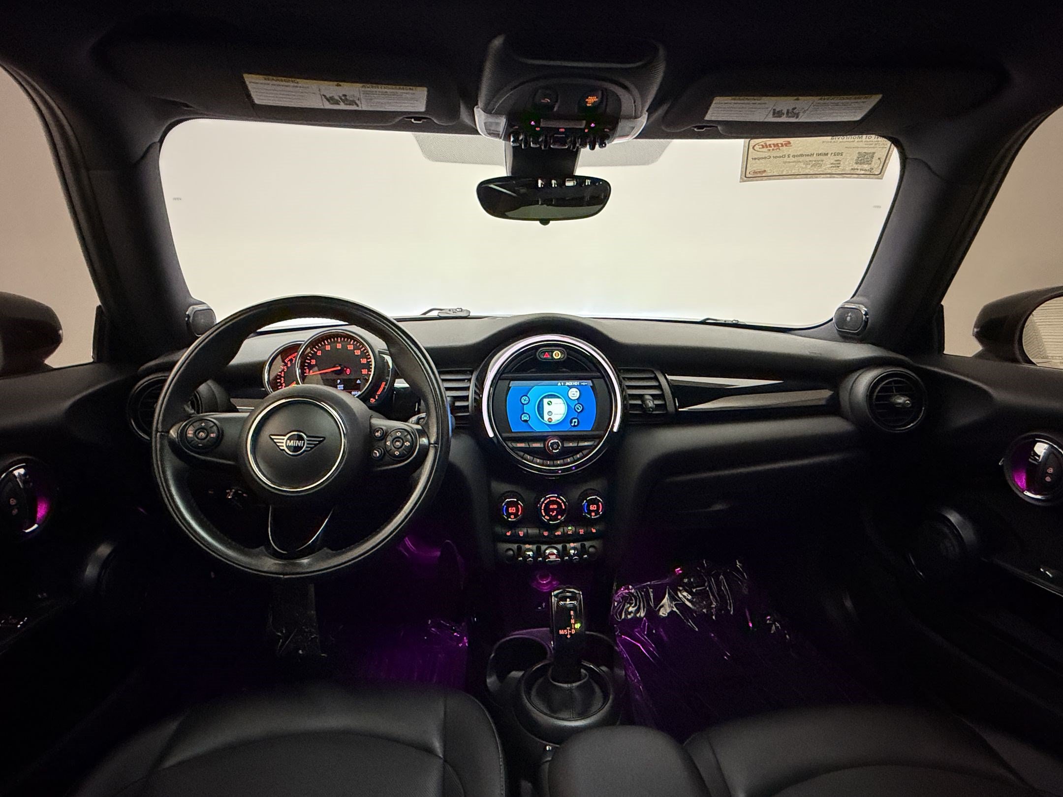 Used 2021 MINI Cooper 2-Door Hardtop FWD image 17