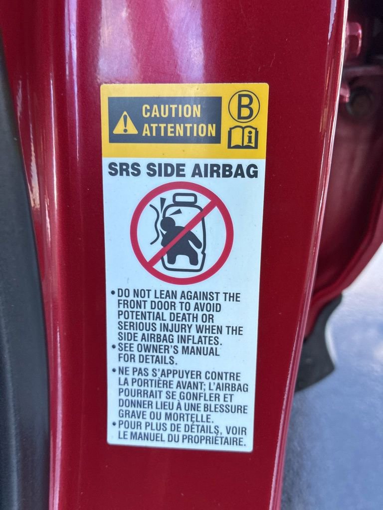 Used 2014 Toyota RAV4 XLE image 37