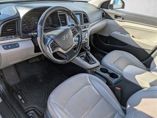 Used 2017 Hyundai Elantra Limited image 12