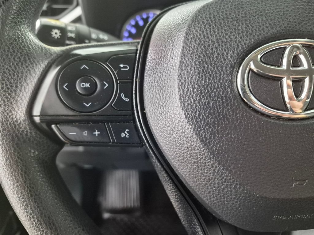 Used 2019 Toyota RAV4 XLE w/ Carpet Mat Package AWD/4WD image 14