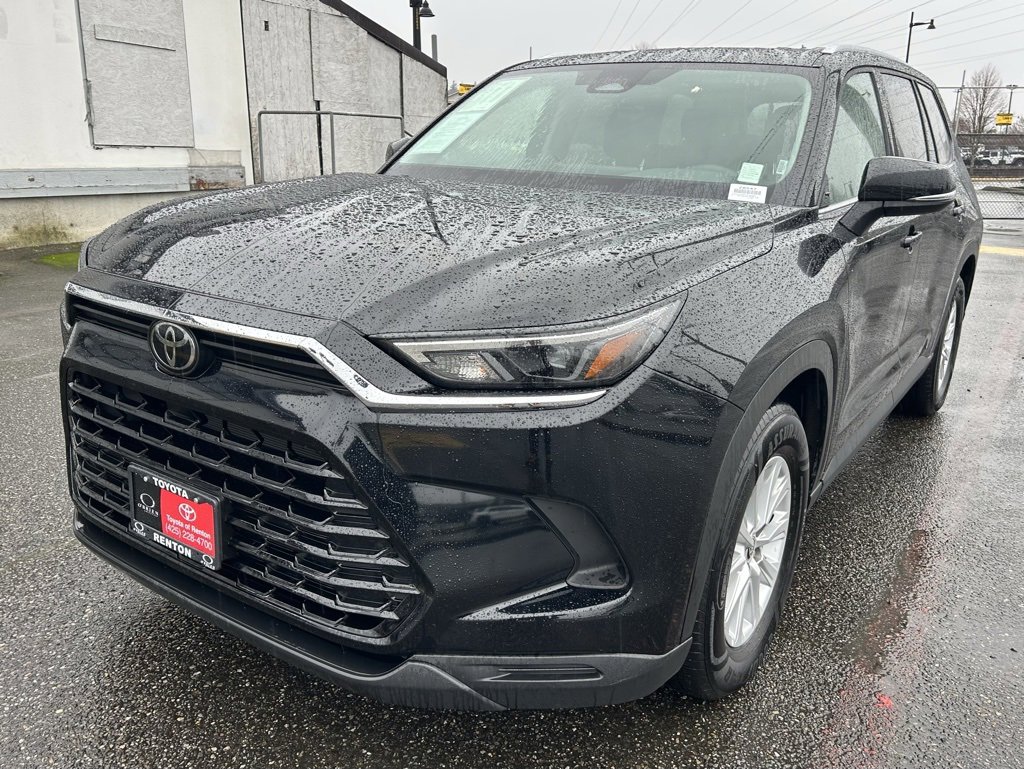 Certified 2025 Toyota Grand Highlander AWD image 1
