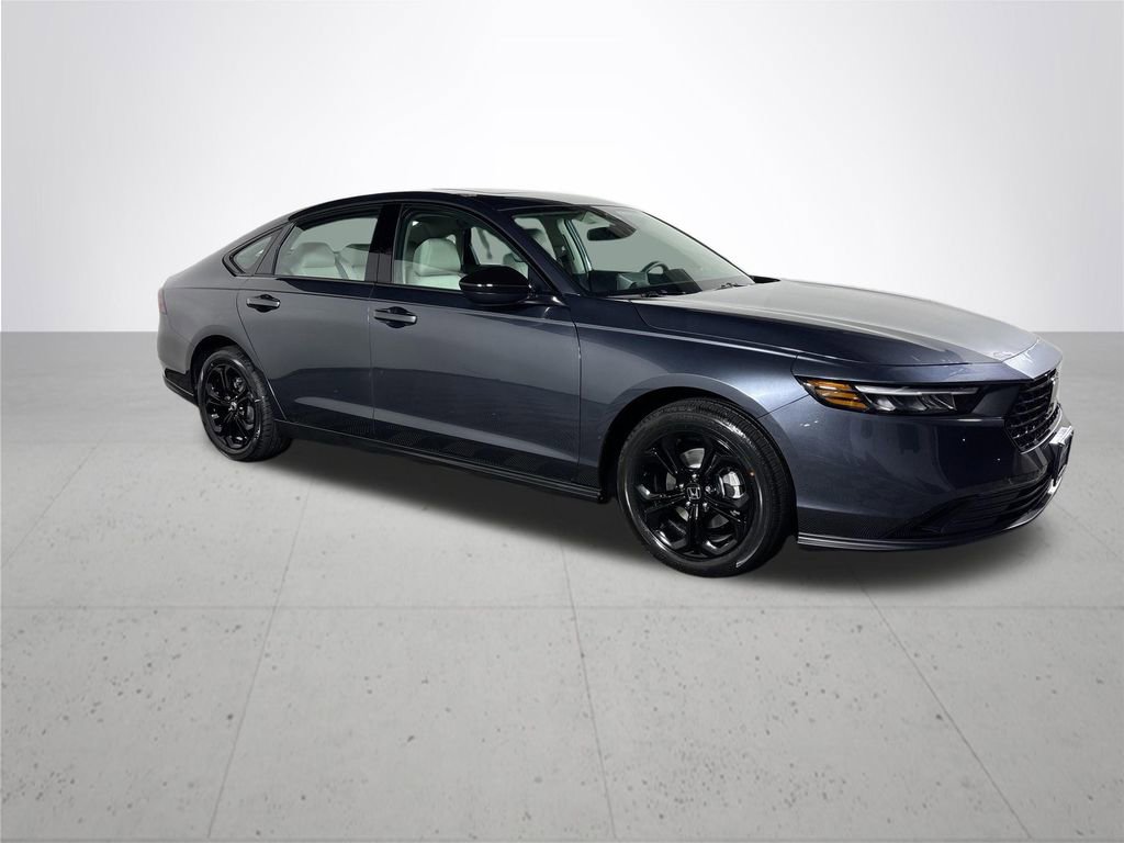New 2025 Honda Accord SE image 5