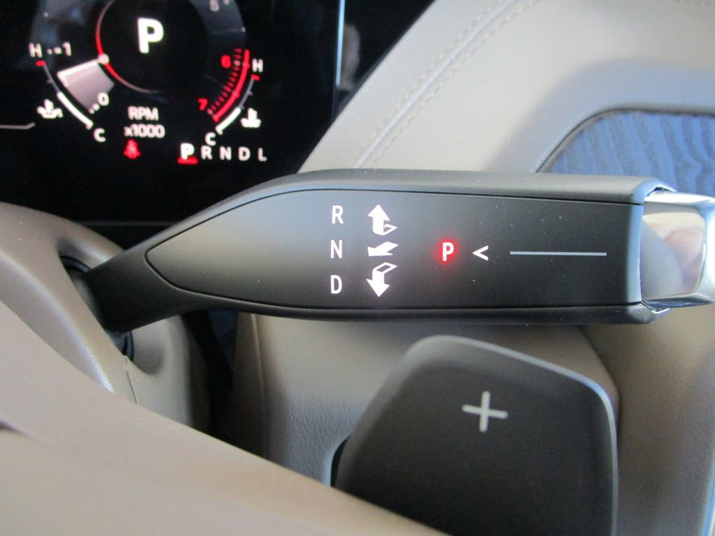 New 2026 GMC Yukon Denali w/ Denali Reserve Package RWD image 41