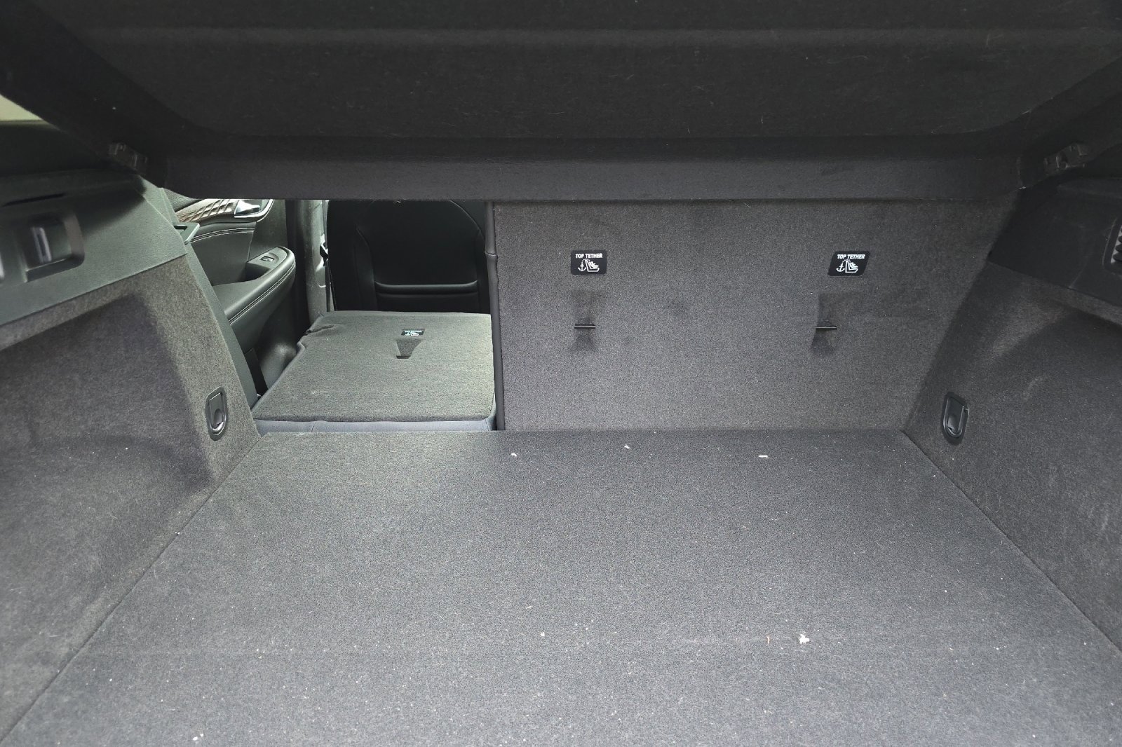 Used 2022 Buick Envision Avenir w/ Technology Package II image 15