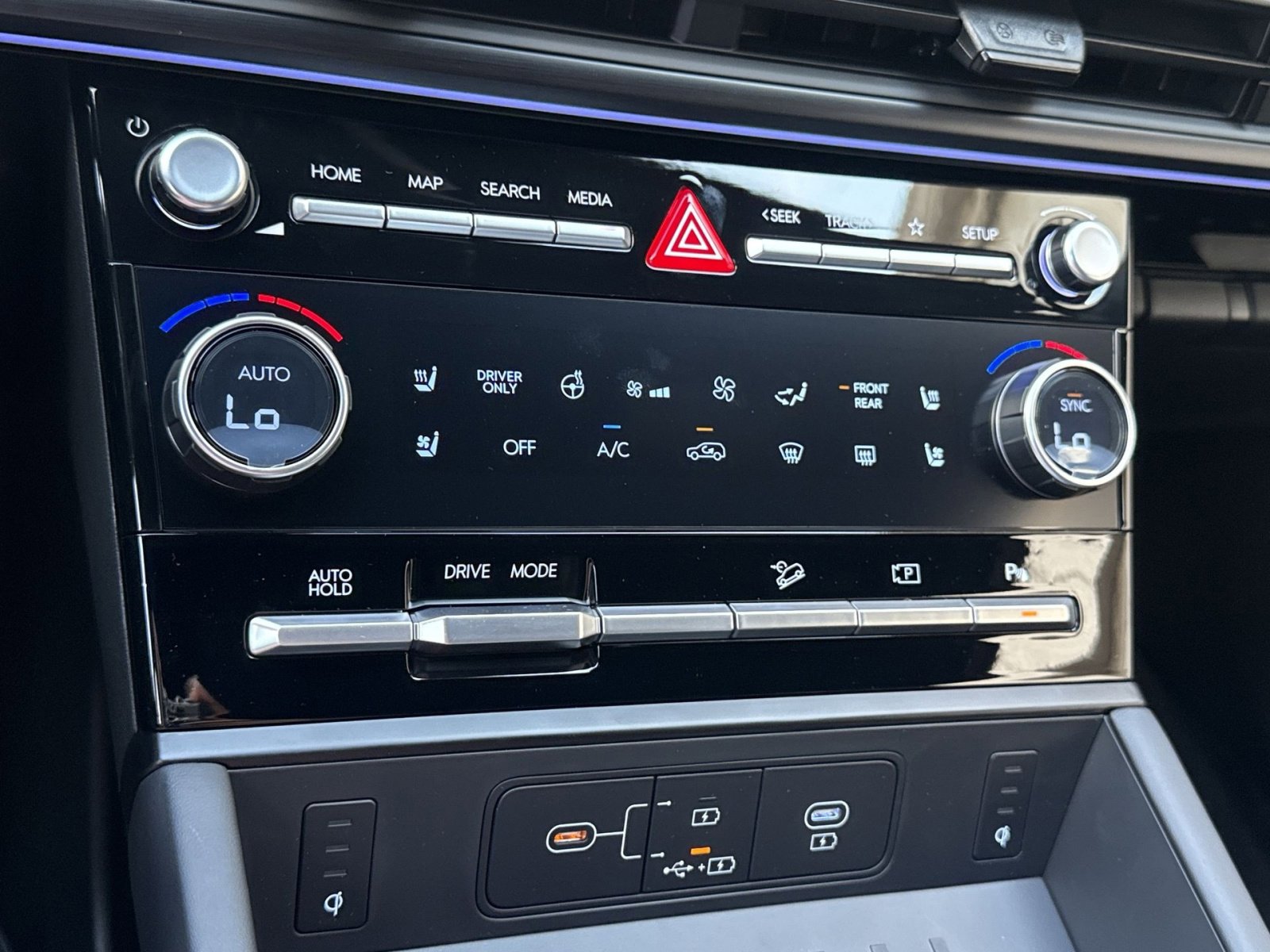 New 2026 Hyundai Santa Fe Calligraphy image 21