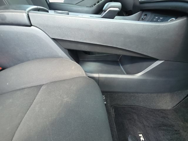 Used 2025 Nissan Rogue S AWD/4WD image 20