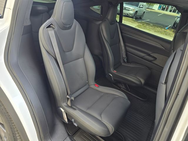 Used 2024 Tesla Model X Plaid image 47
