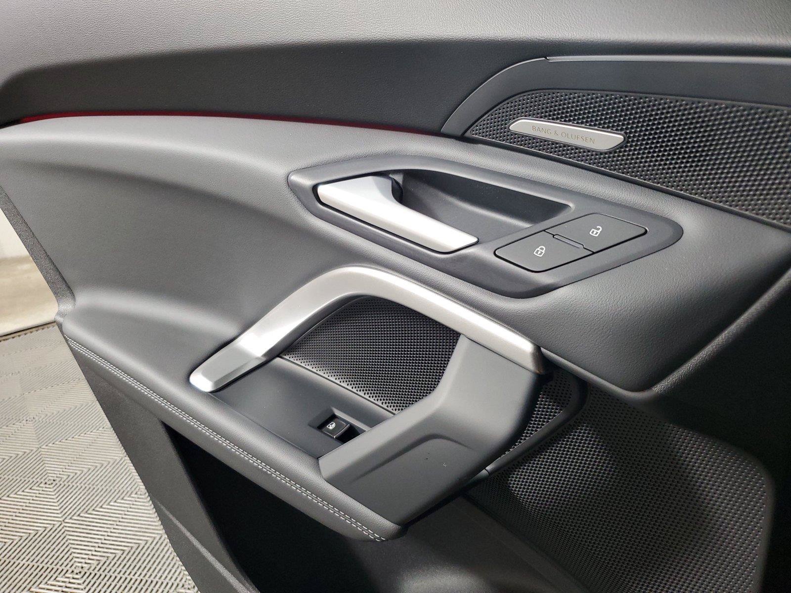 New 2026 Audi Q5 Premium Plus AWD/4WD image 18