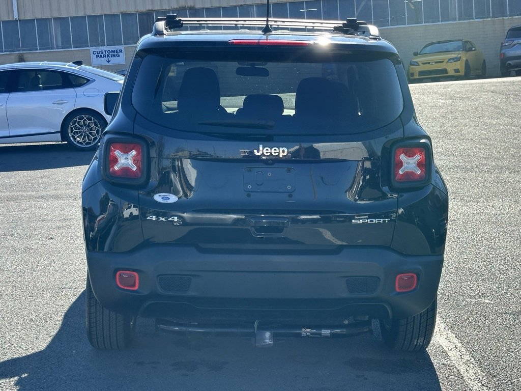 Used 2019 Jeep Renegade Sport w/ Sport Appearance Group image 7