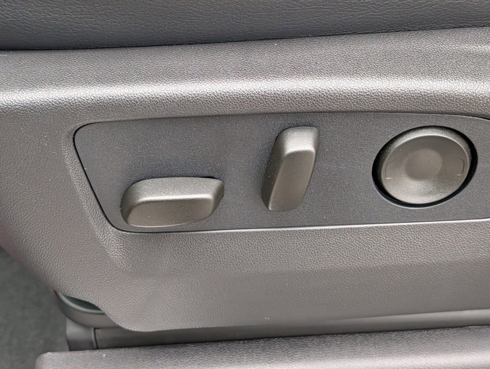 New 2026 GMC Sierra 1500 Elevation w/ Elevation Premium Package image 28