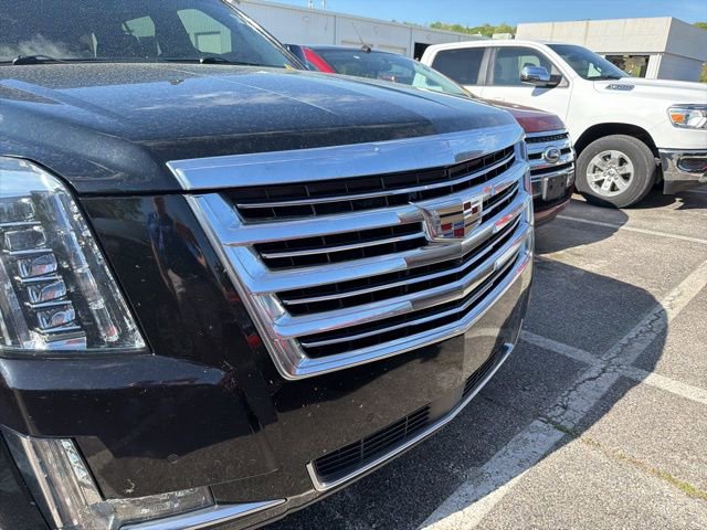 Used 2020 Cadillac Escalade Platinum AWD/4WD image 9