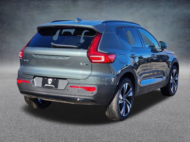 New 2026 Volvo XC40 B5 Ultra w/ Climate Package AWD/4WD image 7
