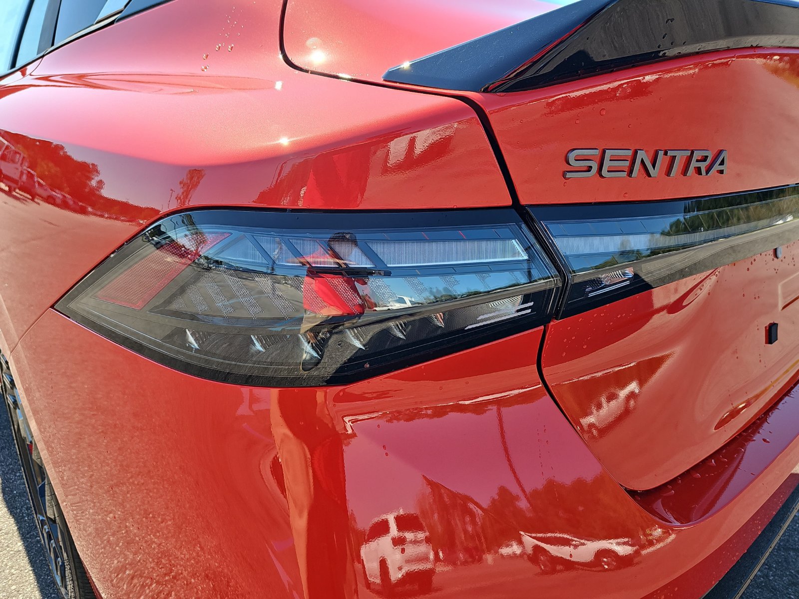 New 2027 Nissan Sentra SR w/ SR Premium Package FWD image 16