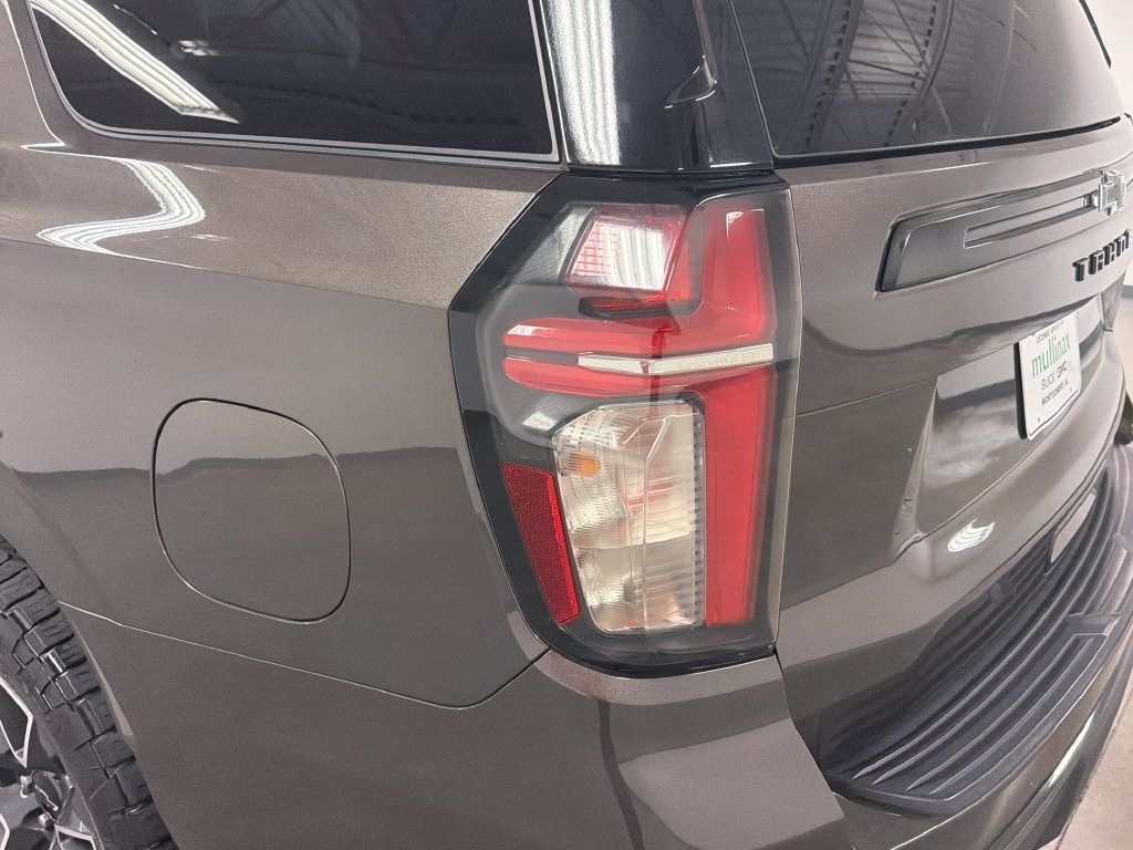Used 2021 Chevrolet Tahoe Z71 w/ Rear Media and Nav Package AWD/4WD image 18