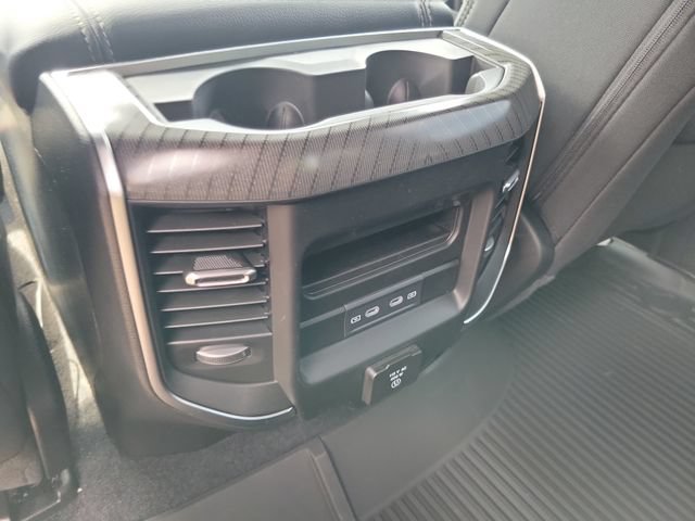 New 2026 RAM 1500 Big Horn AWD/4WD image 12
