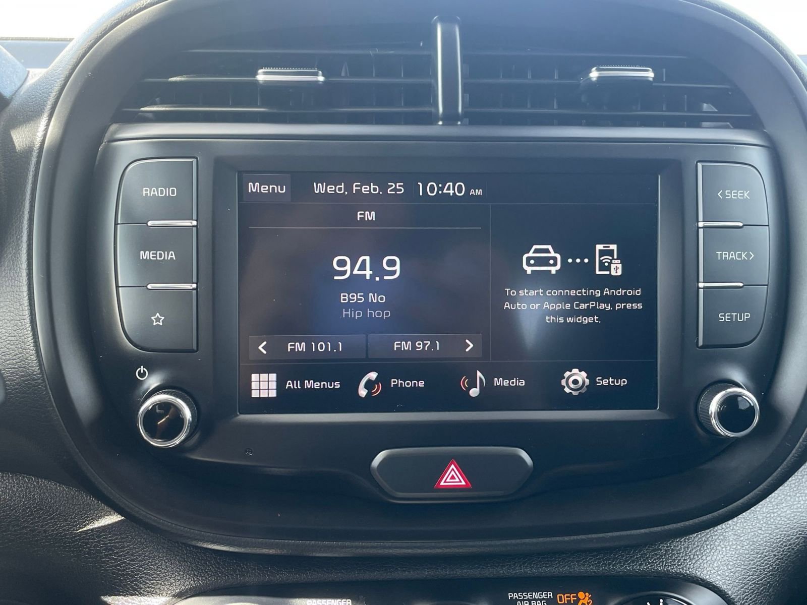 Used 2025 Kia Soul LX w/ LX Technology Package image 20