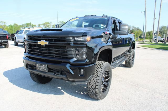 Used 2024 Chevrolet Silverado 2500 LT w/ All Star Edition image 3