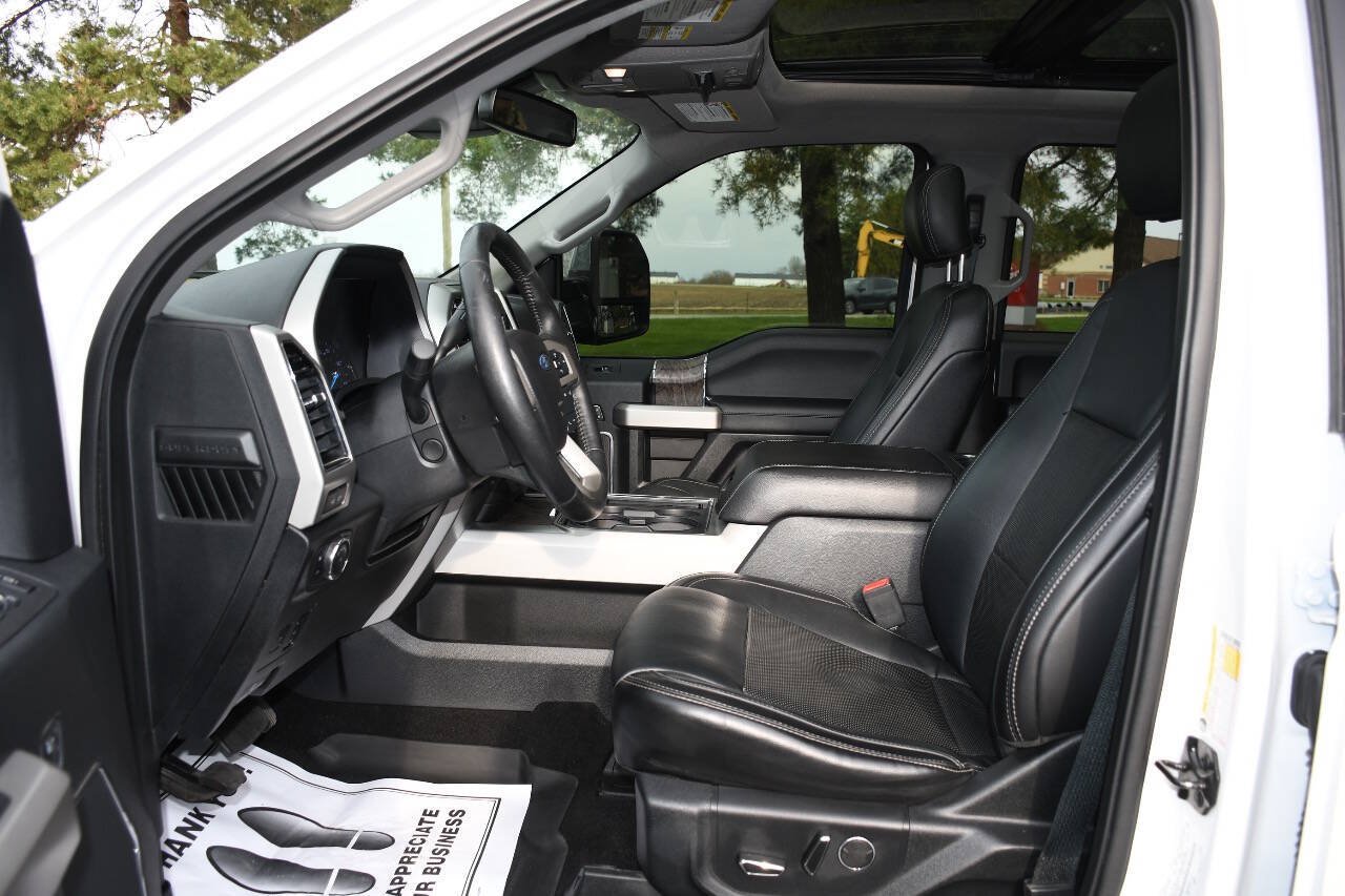 Used 2019 Ford F250 Lariat w/ Lariat Ultimate Package AWD/4WD image 10