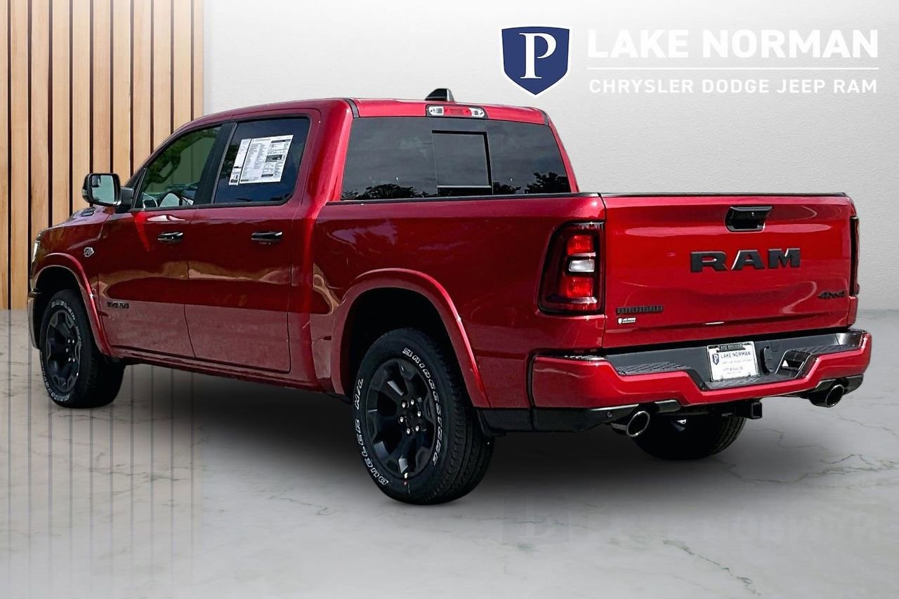 New 2026 RAM 1500 4x4 Crew Cab image 7