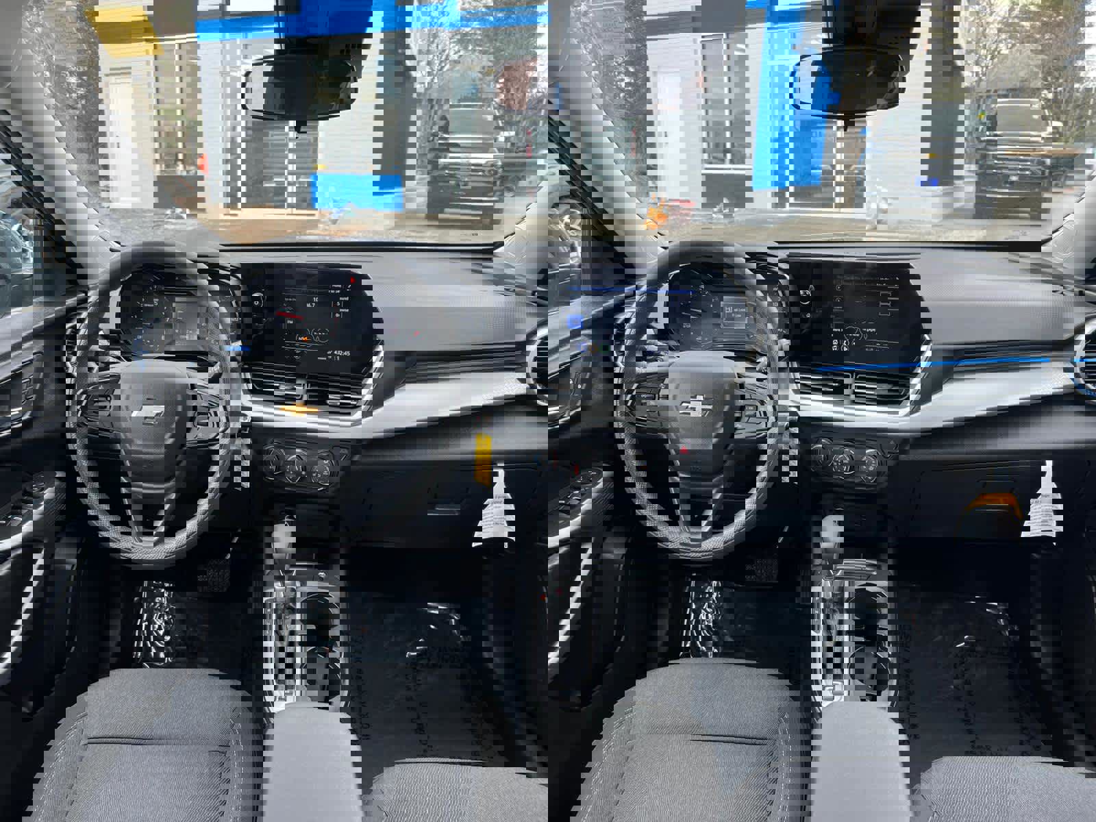 Certified 2025 Chevrolet Trax LS w/ LS Convenience Package image 34