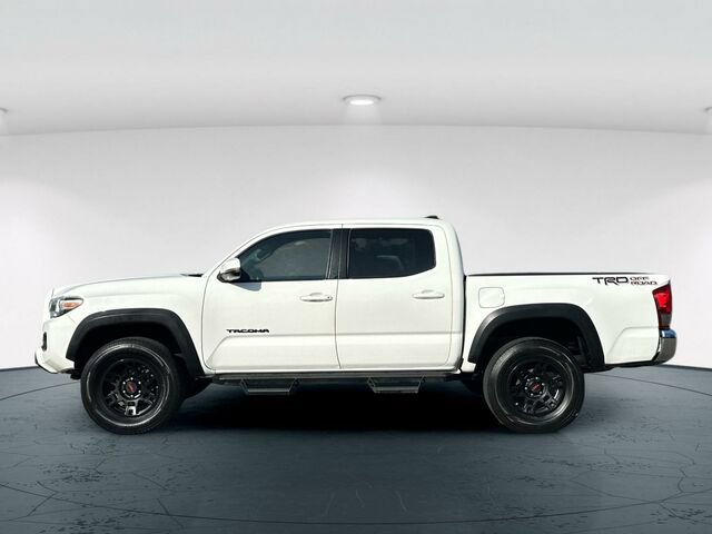 Used 2016 Toyota Tacoma TRD Off-Road w/ Towing Package RWD image 3